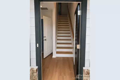 212 Ferebee Place, Charlotte, NC 28213 - Photo 2