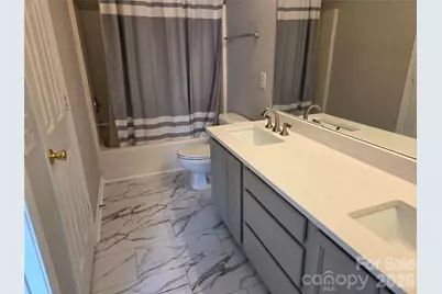 10115 Forest Landing Drive, Charlotte, NC 28213 - Photo 10