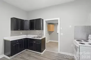 322 Willow St, Gastonia, NC 28054 - Photo 10