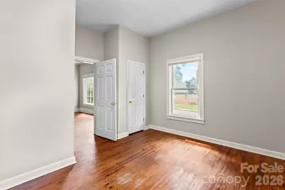 322 Willow Street, Gastonia, NC 28054 - Photo 10