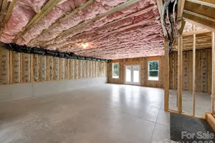 3015 Commonwealth Ave, Charlotte, NC 28205 - Photo 4