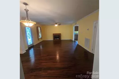 3972 S Nc Hwy 127 Highway, Hickory, NC 28602 - Photo 4