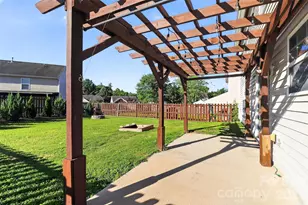 2043 Grimley Ln, Fort Mill, SC 29707 - Photo 20