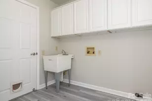 1941 Dugan Dr, Charlotte, NC 28270 - Photo 24