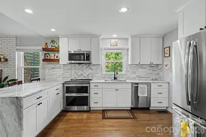 2506 Nancy Lane, Harrisburg, NC 28075 - Photo 2