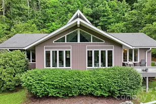 560 Winchester Creek Rd, Waynesville, NC 28786 - Photo 1