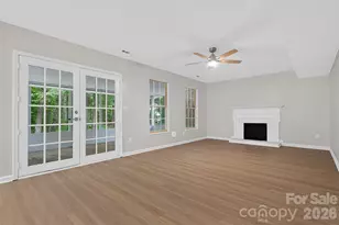 10304 Shady Rest Ln, Charlotte, NC 28214 - Photo 2
