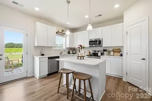 6023 Busch Wy, Midland, NC 28107 - Photo 18