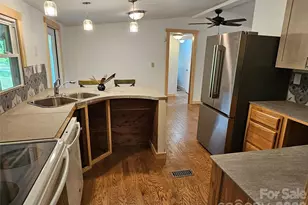 516 John Swofford Rd, Nebo, NC 28761 - Photo 18