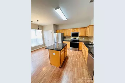 8419 Heron Glen Drive, Charlotte, NC 28269 - Photo 2