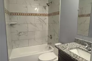 910 Cantwell St, Charlotte, NC 28208 - Photo 6