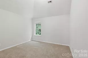 4923 Eagle Creek Dr, Charlotte, NC 28269 - Photo 30