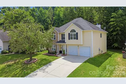 4923 Eagle Creek Drive, Charlotte, NC 28269 - Photo 2