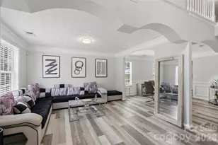 4923 Eagle Creek Dr, Charlotte, NC 28269 - Photo 6