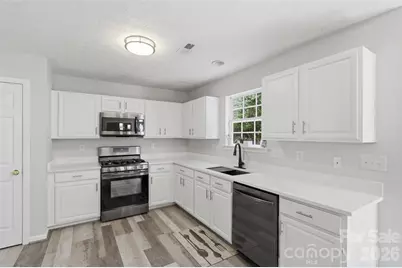 4923 Eagle Creek Drive, Charlotte, NC 28269 - Photo 22