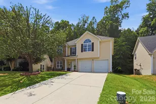 4923 Eagle Creek Dr, Charlotte, NC 28269 - Photo 4