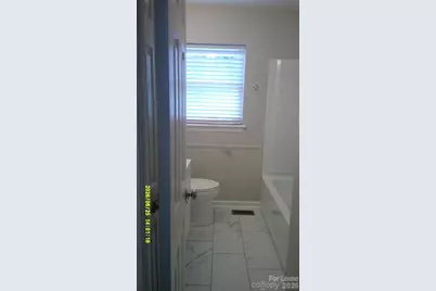 153 15th Avenue NW, Hickory, NC 28601 - Photo 12