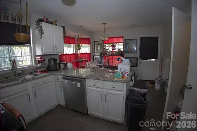 6000 Bayswater Lane, Charlotte, NC 28212 - Photo 8