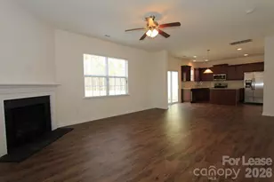 127 Queensway Ln, Mooresville, NC 28115 - Photo 4
