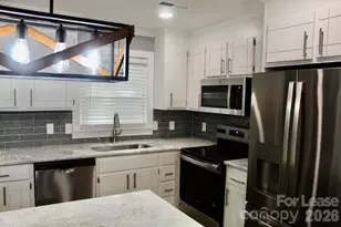 231 Oak Dr, Lowell, NC 28098 - Photo 10