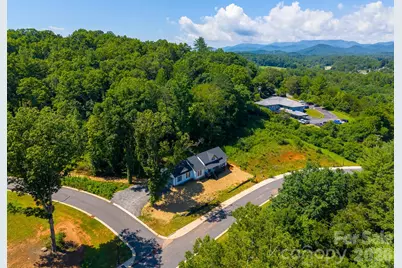 60 Charlotte Street, Franklin, NC 28734 - Photo 38