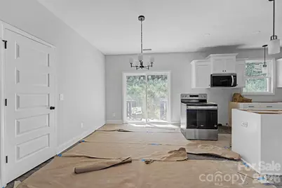 60 Charlotte Street, Franklin, NC 28734 - Photo 10