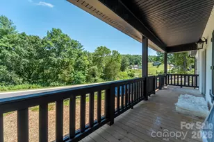 60 Charlotte St, Franklin, NC 28734 - Photo 4
