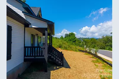 60 Charlotte Street, Franklin, NC 28734 - Photo 34