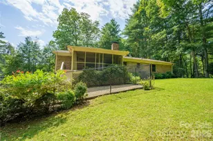 15 Carriage Ct, Hendersonville, NC 28791 - Photo 42