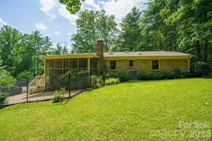 15 Carriage Ct, Hendersonville, NC 28791 - Photo 40