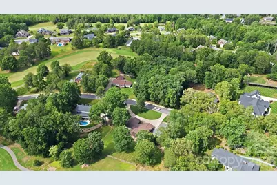 4024 Wandering Lane NE, Hickory, NC 28601 - Photo 32