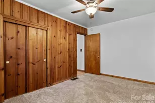 39 Hawthorne Ln, Burnsville, NC 28714 - Photo 26