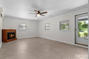 39 Hawthorne Ln, Burnsville, NC 28714 - Photo 32