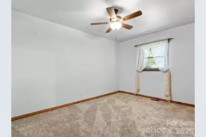 39 Hawthorne Lane, Burnsville, NC 28714 - Photo 24