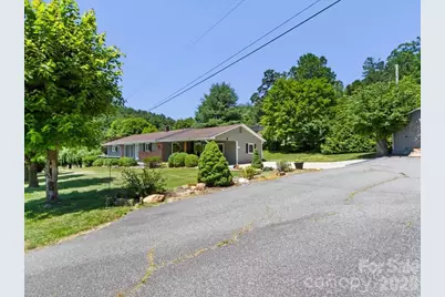 39 Hawthorne Lane, Burnsville, NC 28714 - Photo 46