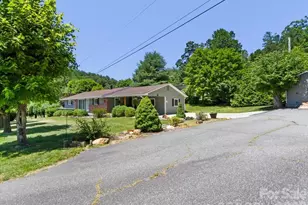 39 Hawthorne Ln, Burnsville, NC 28714 - Photo 46