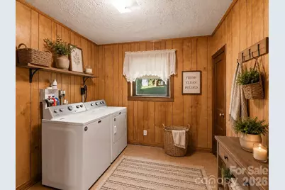 39 Hawthorne Lane, Burnsville, NC 28714 - Photo 38