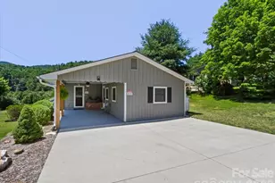 39 Hawthorne Ln, Burnsville, NC 28714 - Photo 40