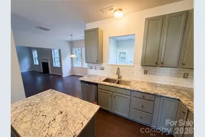 2007 Turtle Point Road, Charlotte, NC 28262 - Photo 8