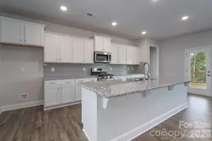 5032 Cardiff Ct, Catawba, NC 28609 - Photo 6