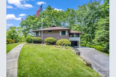 156 Deer Run, Hendersonville, NC 28739 - Photo 30