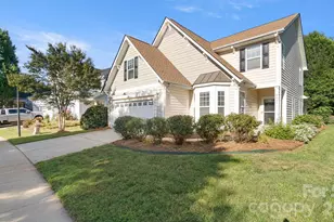 4569 Scarlet Oak Dr, Rock Hill, SC 29732 - Photo 2