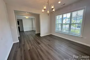 1139 Overlake Dr, Belmont, NC 28012 - Photo 2