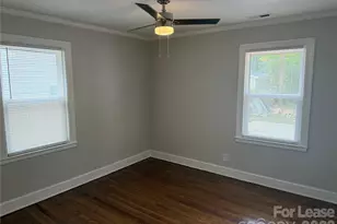 305 Sylvania Ave, Charlotte, NC 28206 - Photo 2