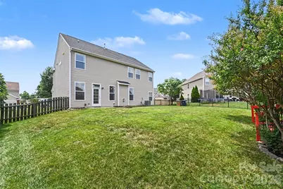 2014 City Lights Drive, Indian Trail, NC 28079 - Photo 32
