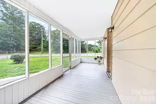 4525 Hemphill Rd, Gastonia, NC 28056 - Photo 18