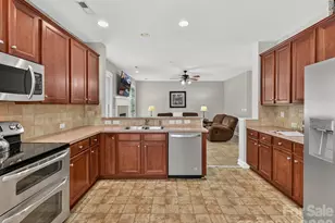 18625 The Commons Blvd, Cornelius, NC 28031 - Photo 10