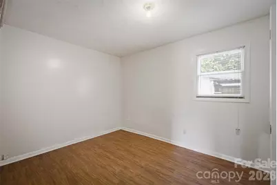 1806 Kyle Court NE, Lenoir, NC 28645 - Photo 18
