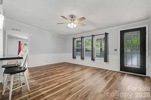 1127 Galway Ln, Clover, SC 29710 - Photo 4