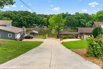 835 Edgewater Drive, Belmont, NC 28012 - Photo 44